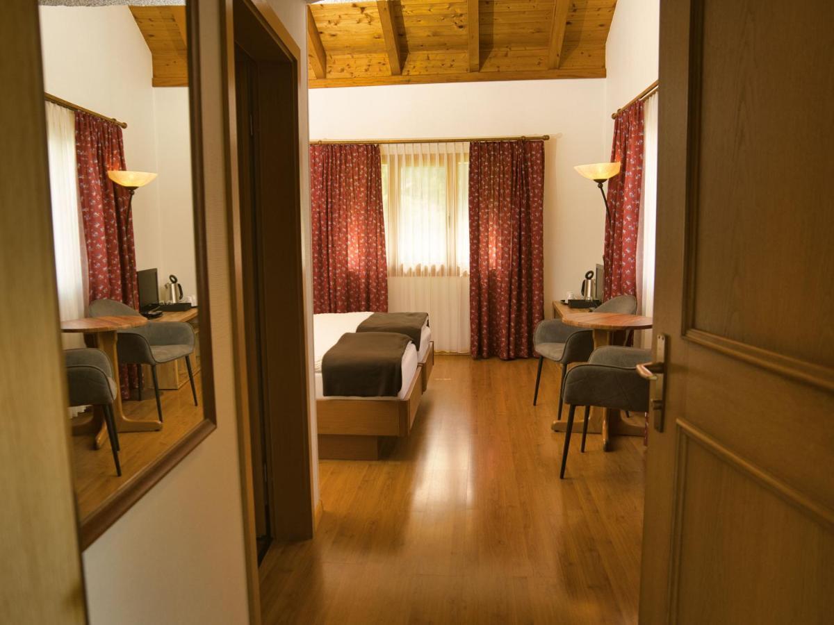 Hotel Massa Блаттен-бей-Натерс Екстер'єр фото